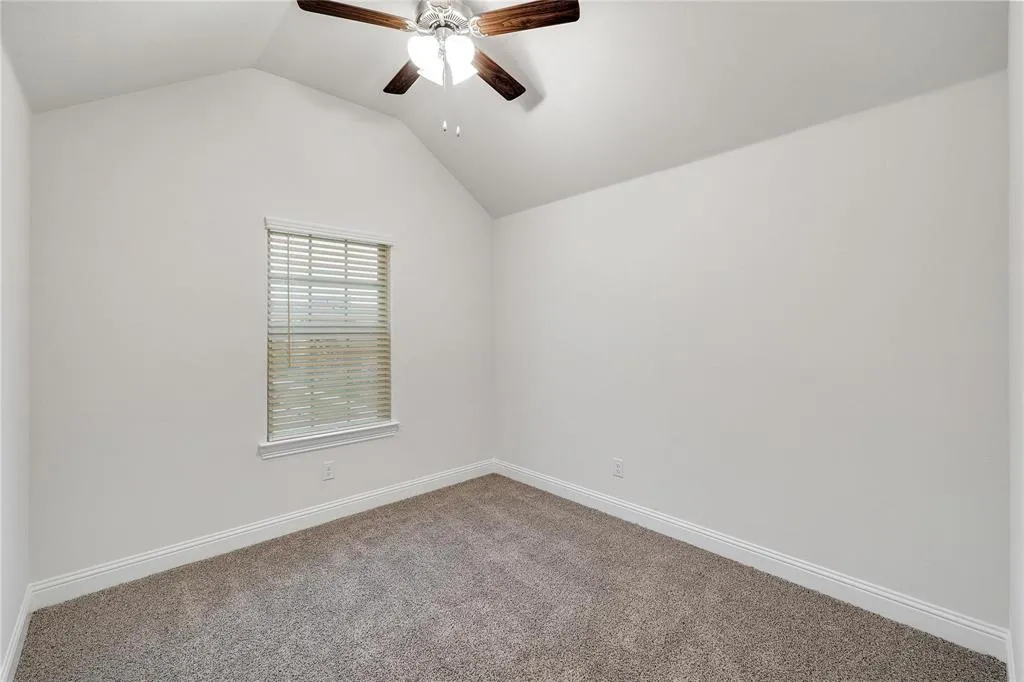 1212 Sagefield Way