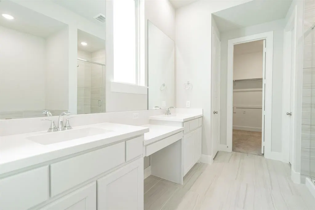 1810 Rhea Court
