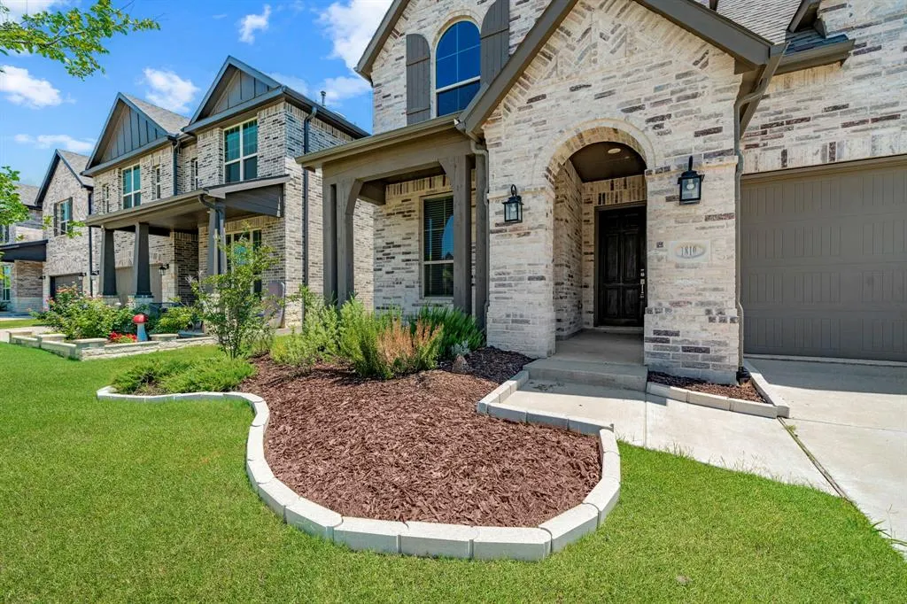 1810 Rhea Court