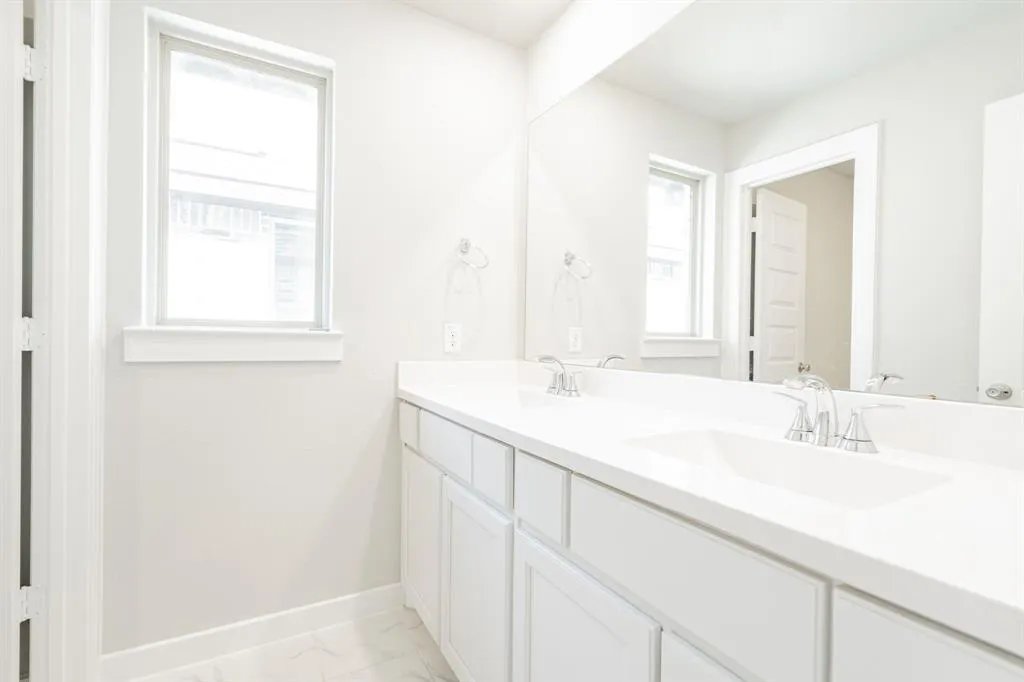 1810 Rhea Court