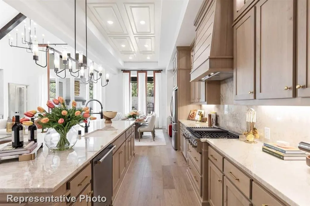 1409 Hydrangea Court