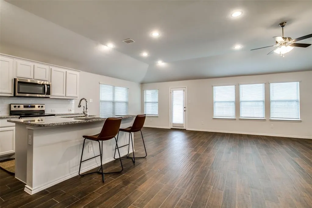 3806 Dogwood Road
