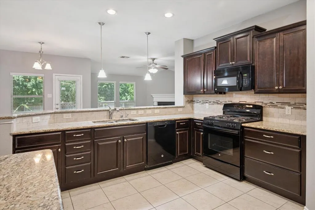 2901 Palo Pinto Drive