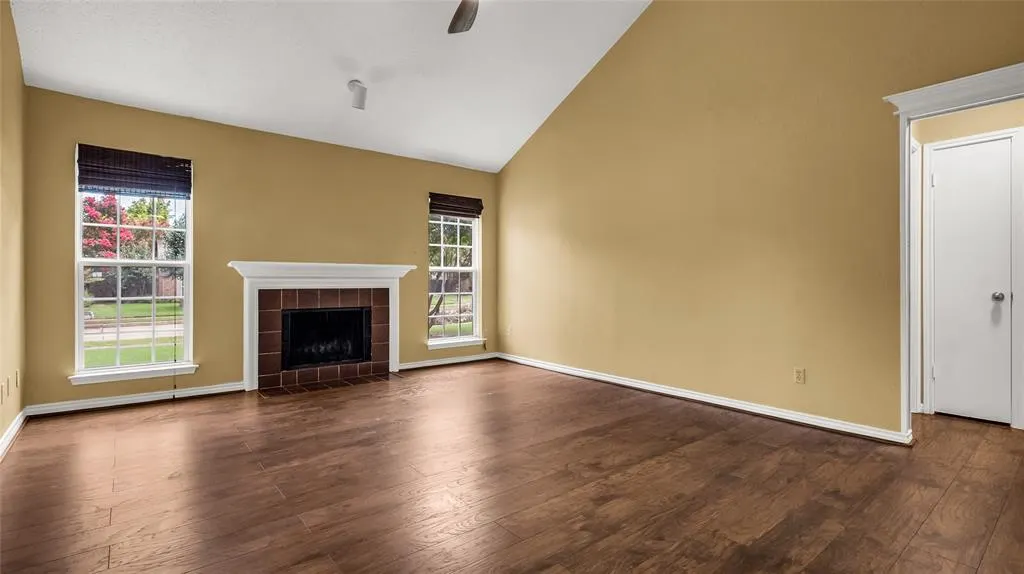 1407 Broadmoor Drive