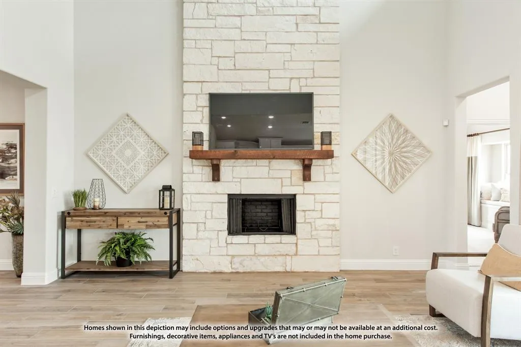 1108 Edgemire Lane