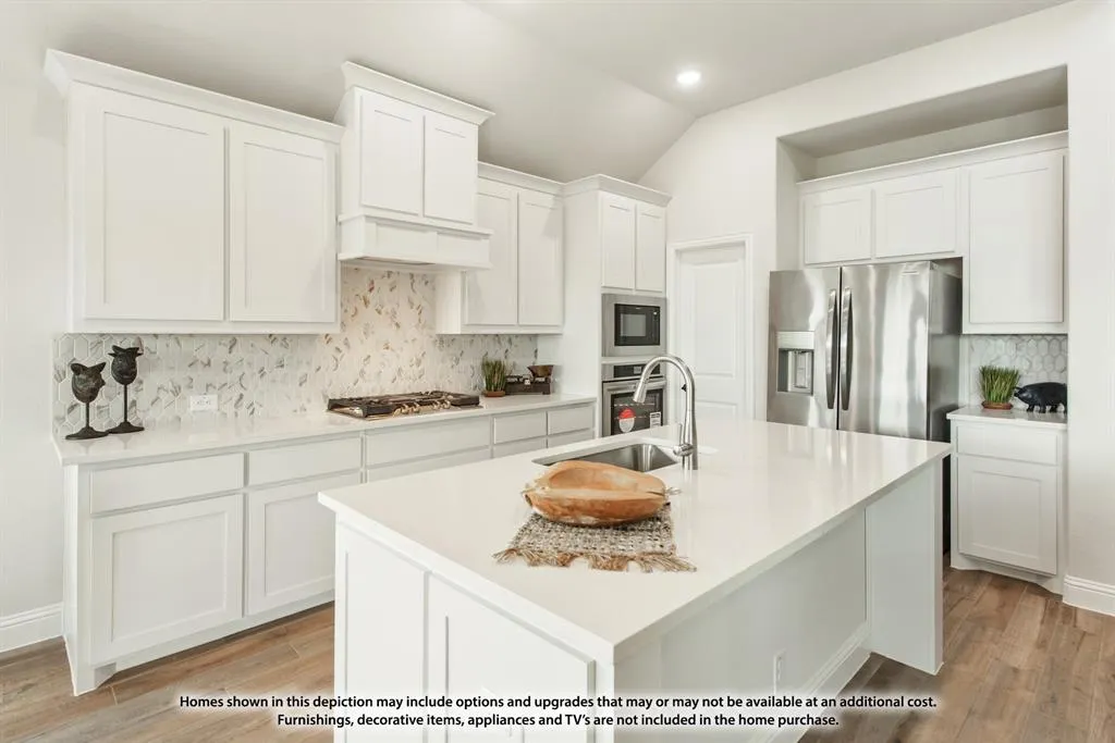 1108 Edgemire Lane