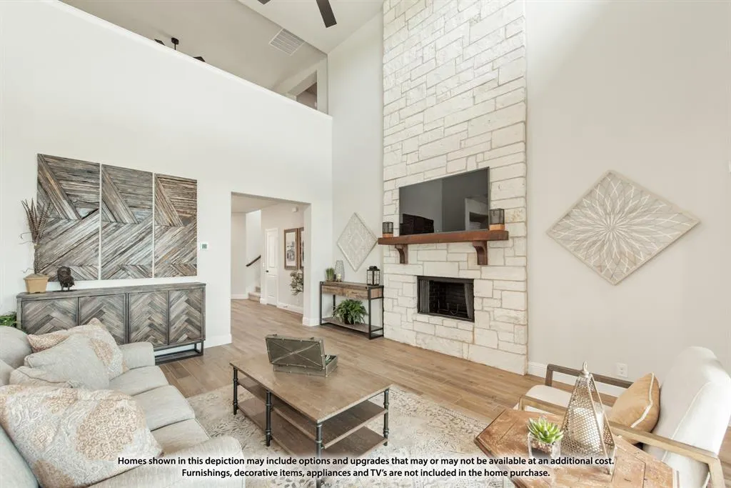 1108 Edgemire Lane