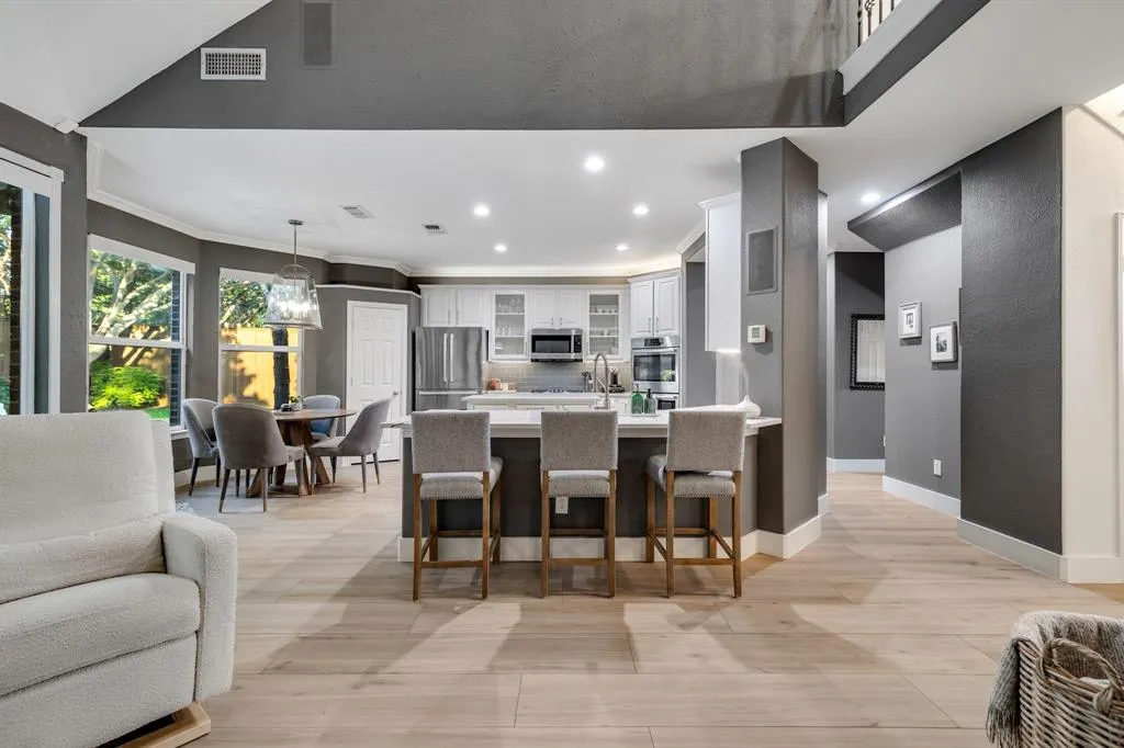 9338 Fairmont Drive