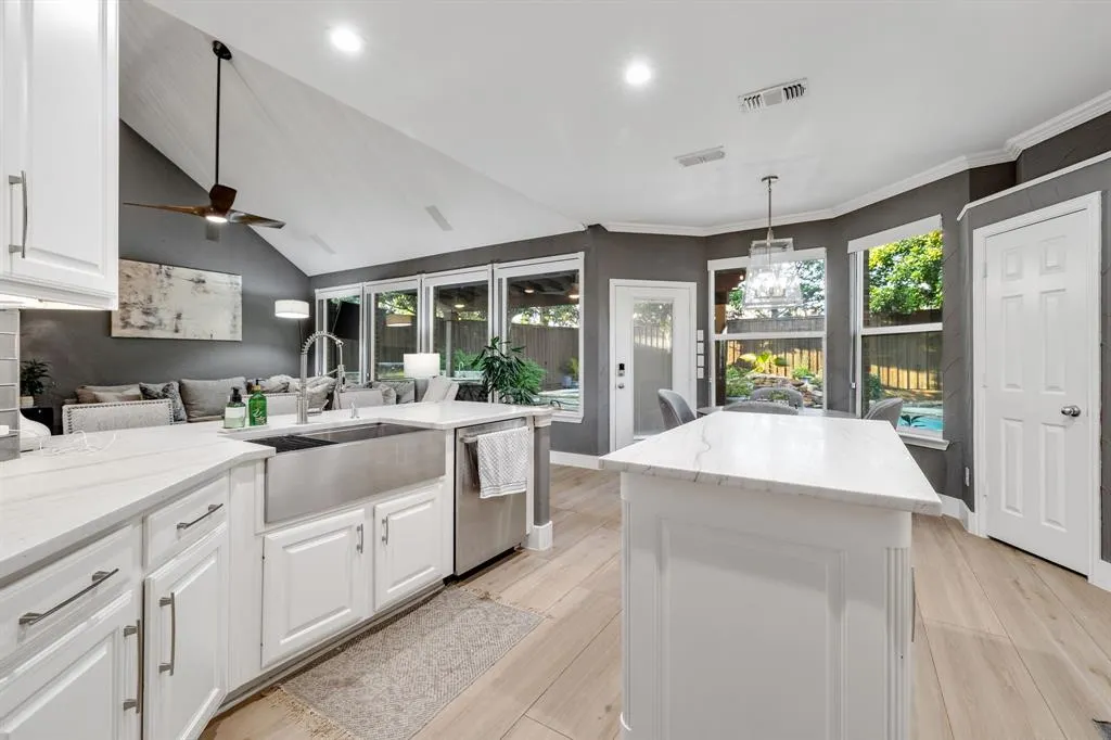 9338 Fairmont Drive