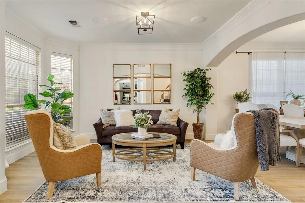 9338 Fairmont Drive