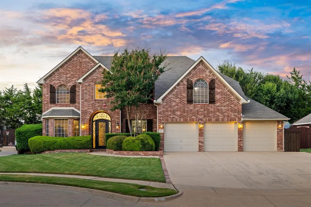 9338 Fairmont Drive