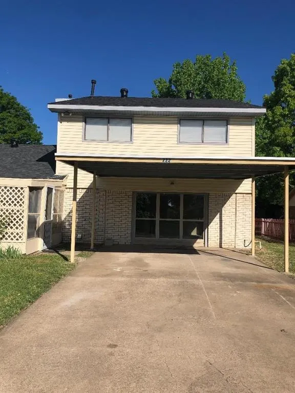 222 Syracuse Place