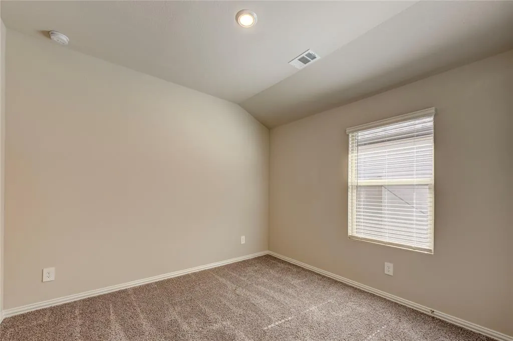 1109 Birchwood Lane
