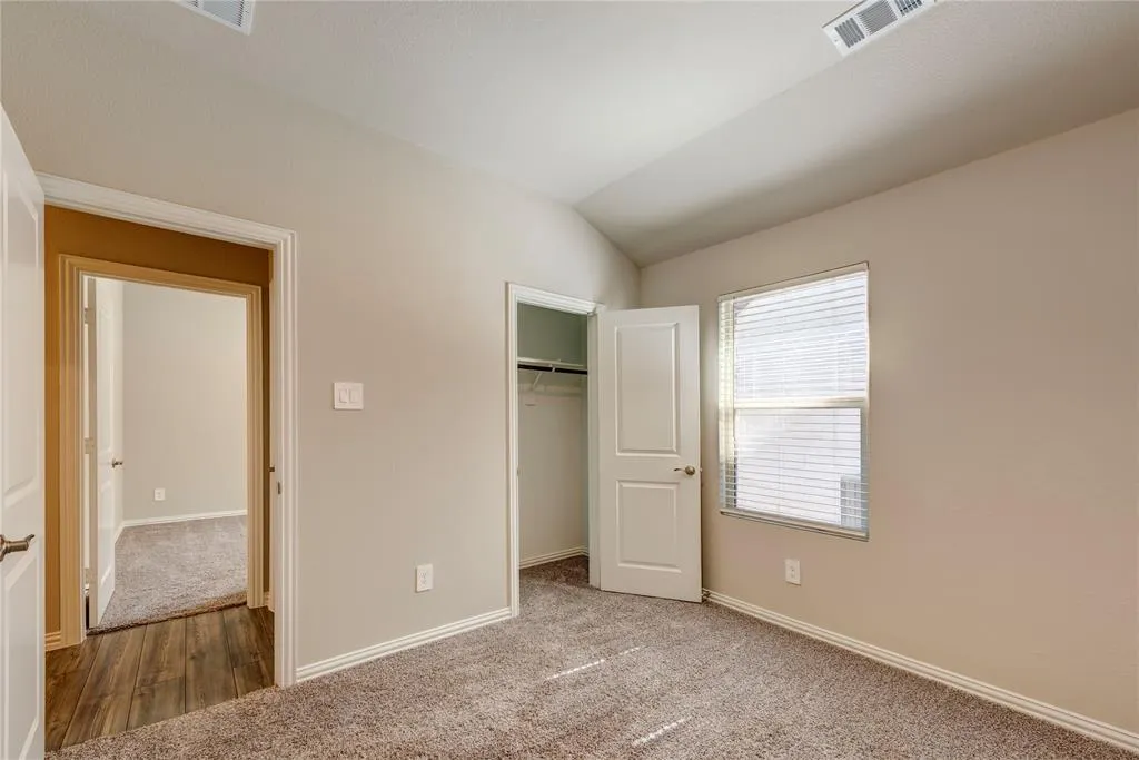 1109 Birchwood Lane