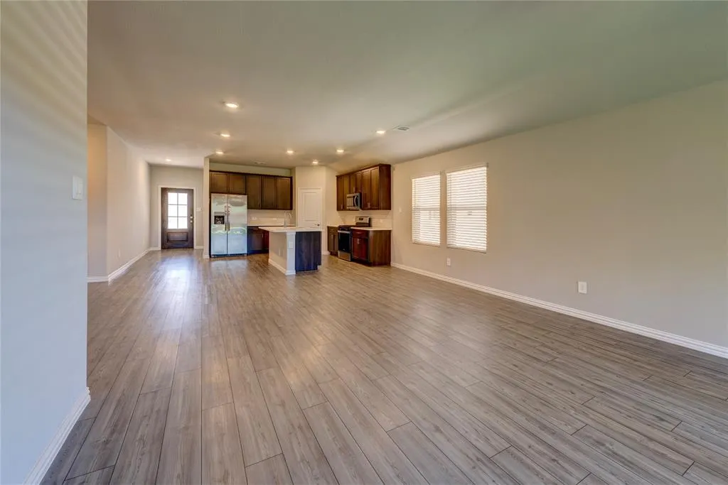1109 Birchwood Lane