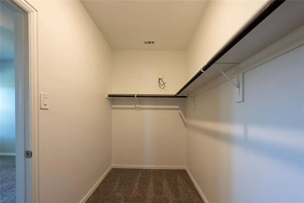 1109 Birchwood Lane