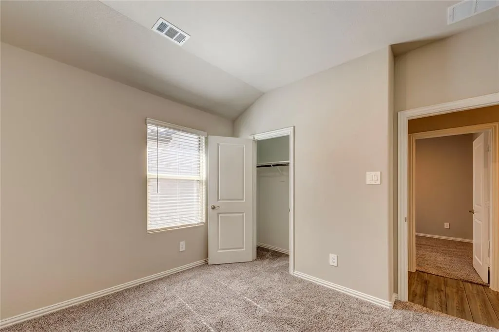 1109 Birchwood Lane