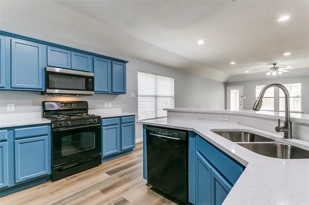 815 Creekside Drive