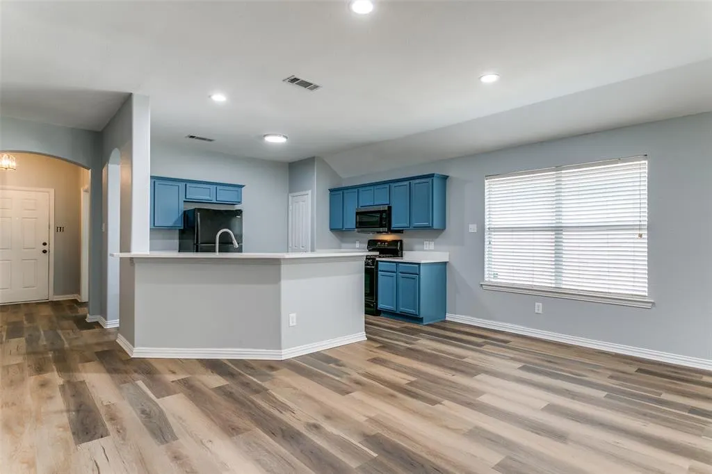815 Creekside Drive