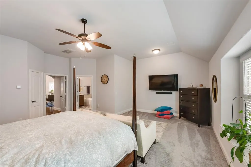 3516 Red Deer Lane