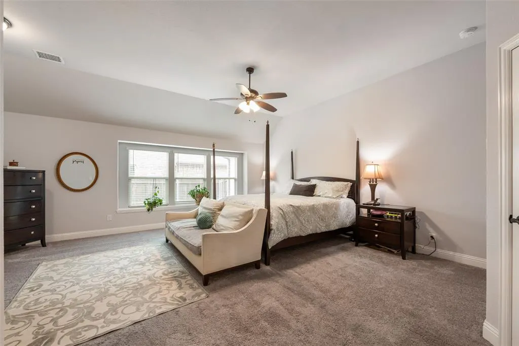 3516 Red Deer Lane