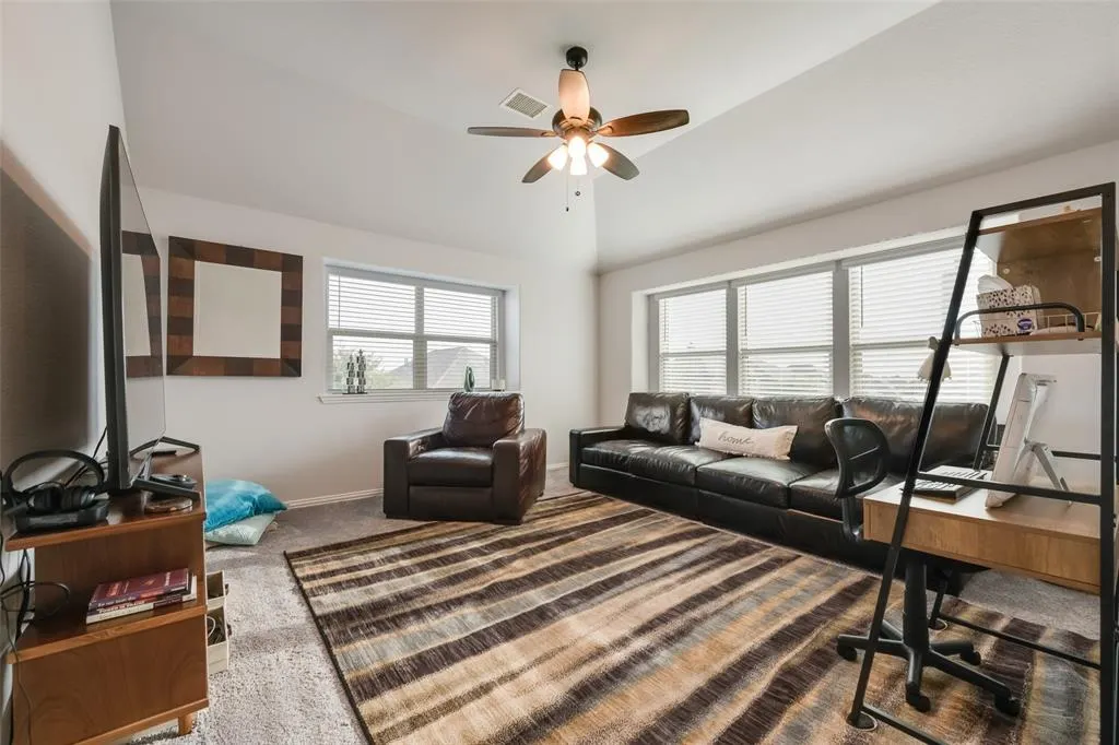 3516 Red Deer Lane