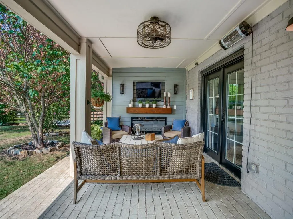 14 Country Ridge Road