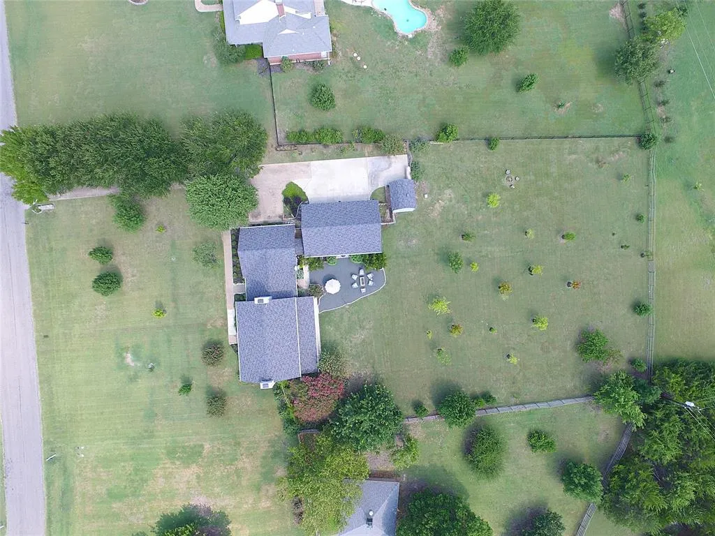14 Country Ridge Road
