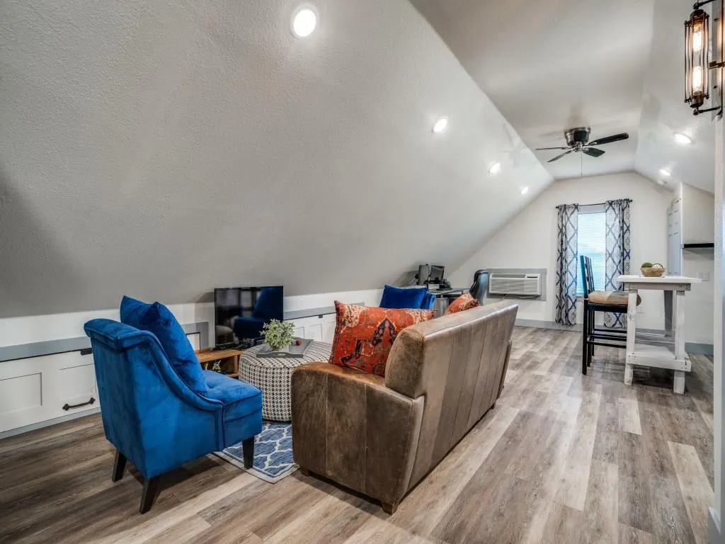 14 Country Ridge Road