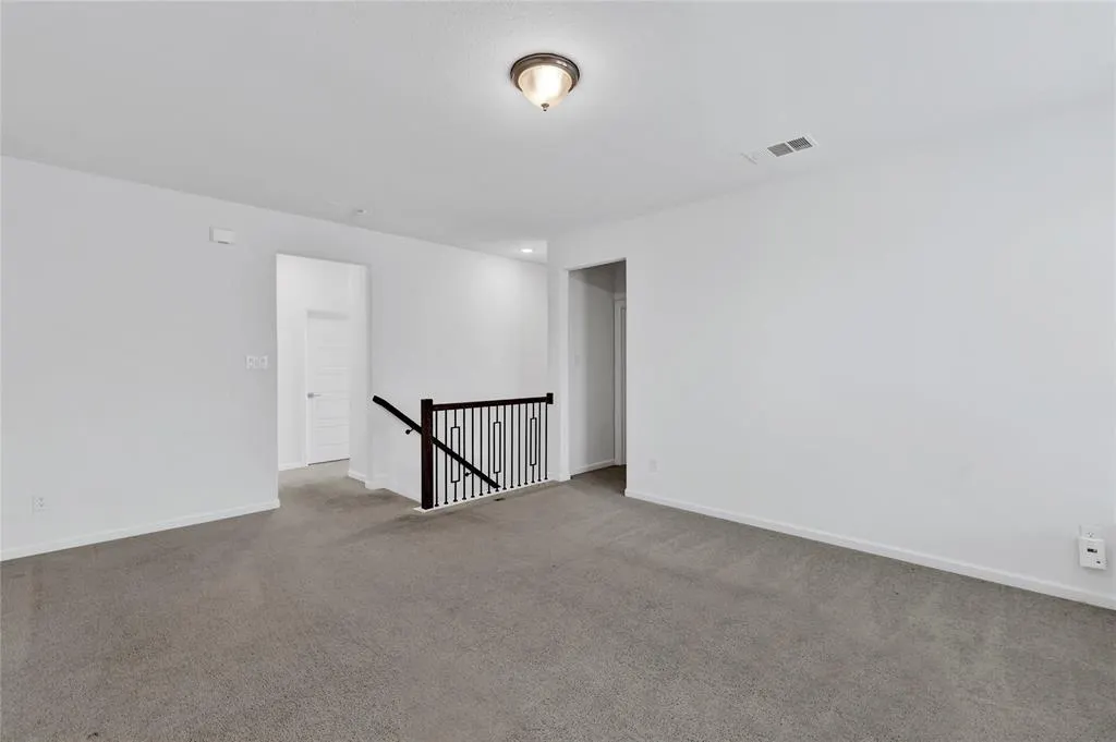 3904 Starlight Creek Drive