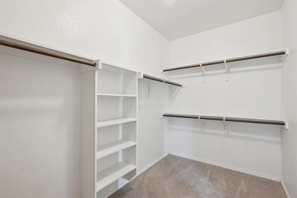 1405 Hawk Valley Drive