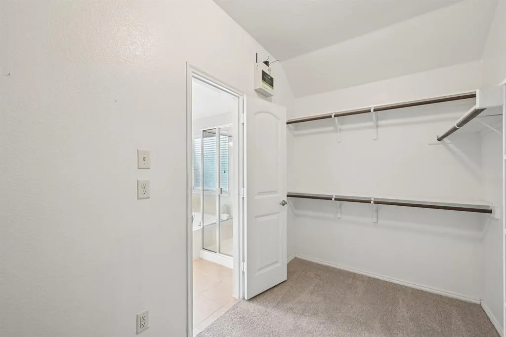 1405 Hawk Valley Drive