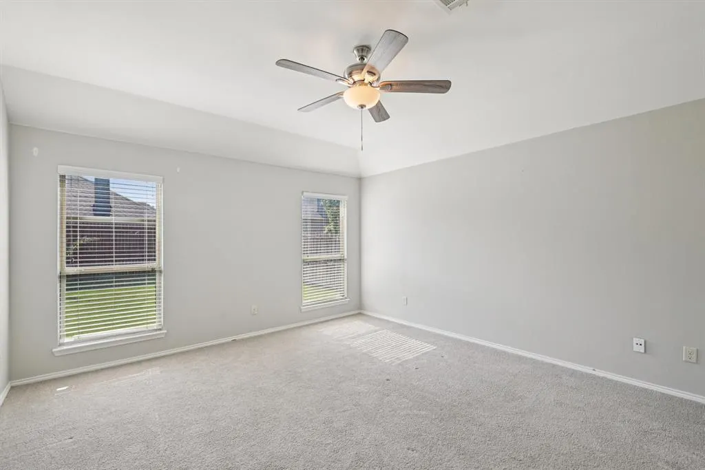 1405 Hawk Valley Drive