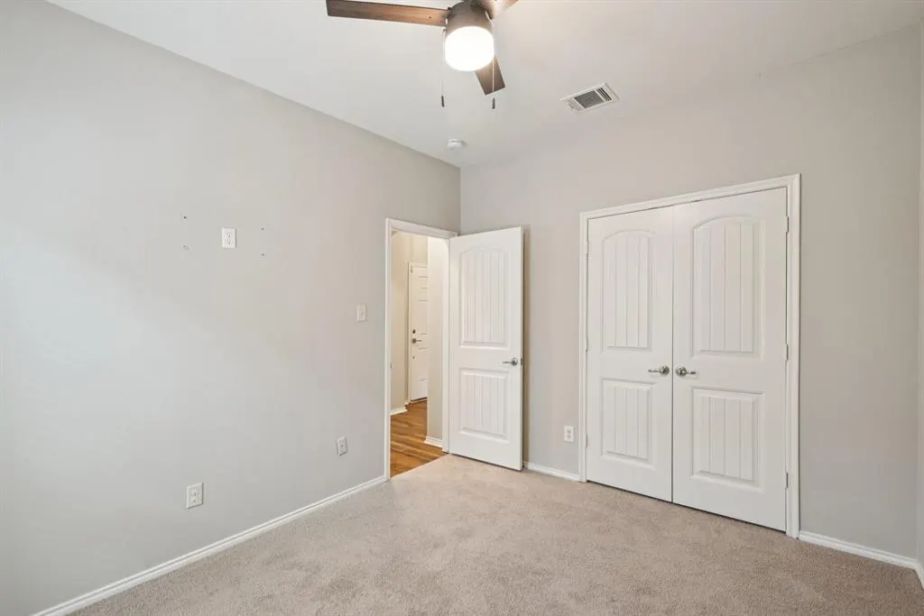 1405 Hawk Valley Drive
