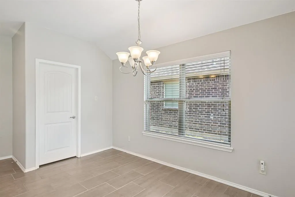 1405 Hawk Valley Drive