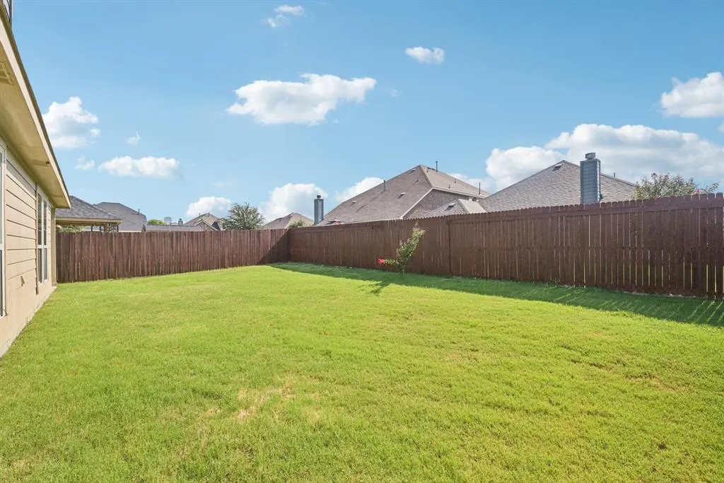 1405 Hawk Valley Drive