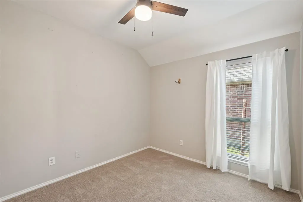 1405 Hawk Valley Drive