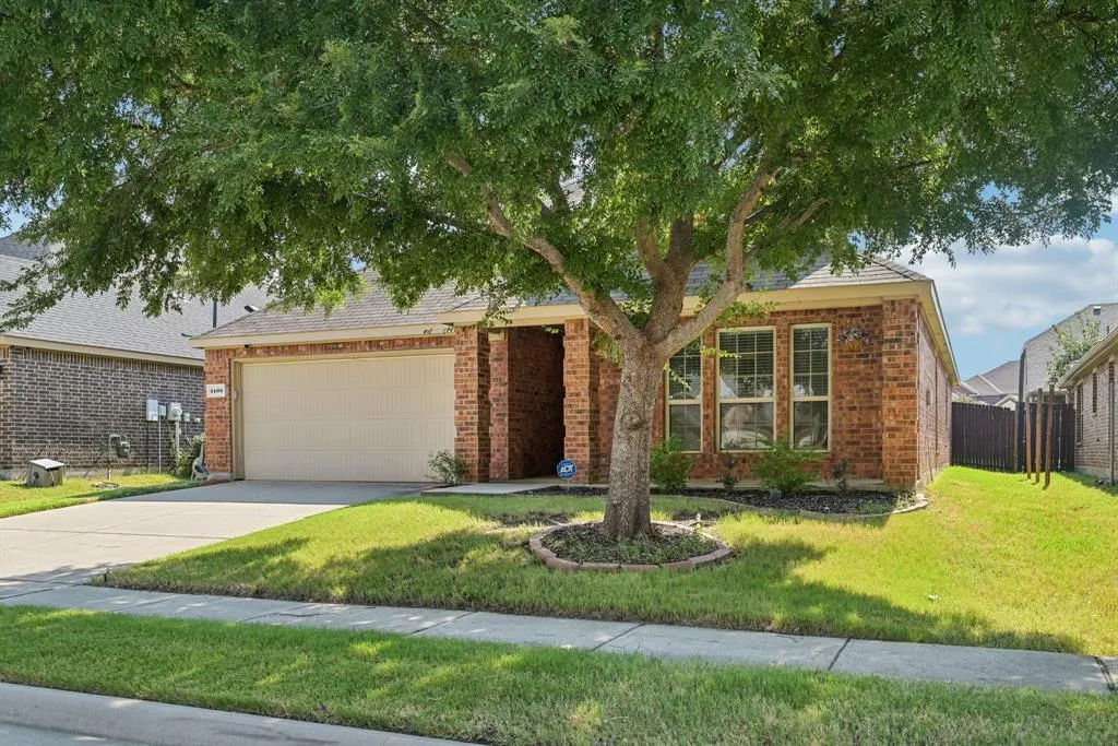 1405 Hawk Valley Drive