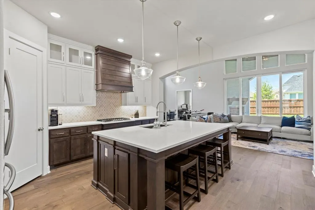 2260 Rainforest Drive