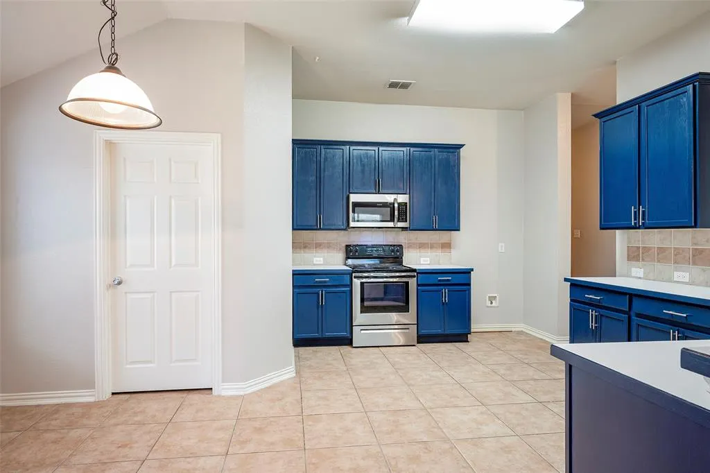 2728 Enchanted Eve Drive