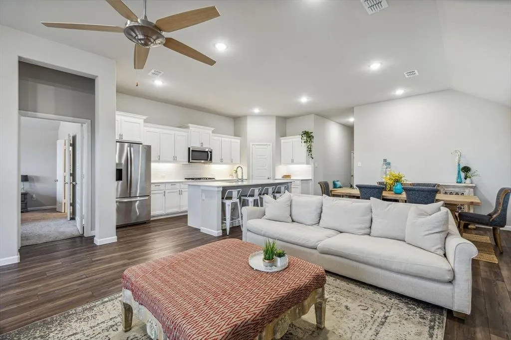 2909 Sunnyside Drive