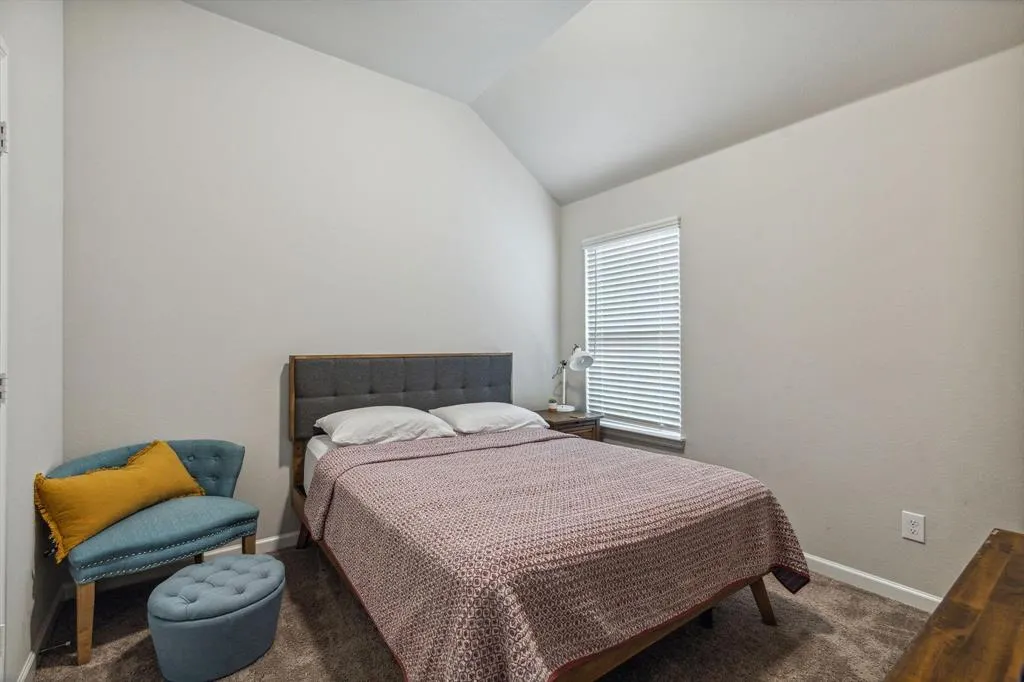 2909 Sunnyside Drive