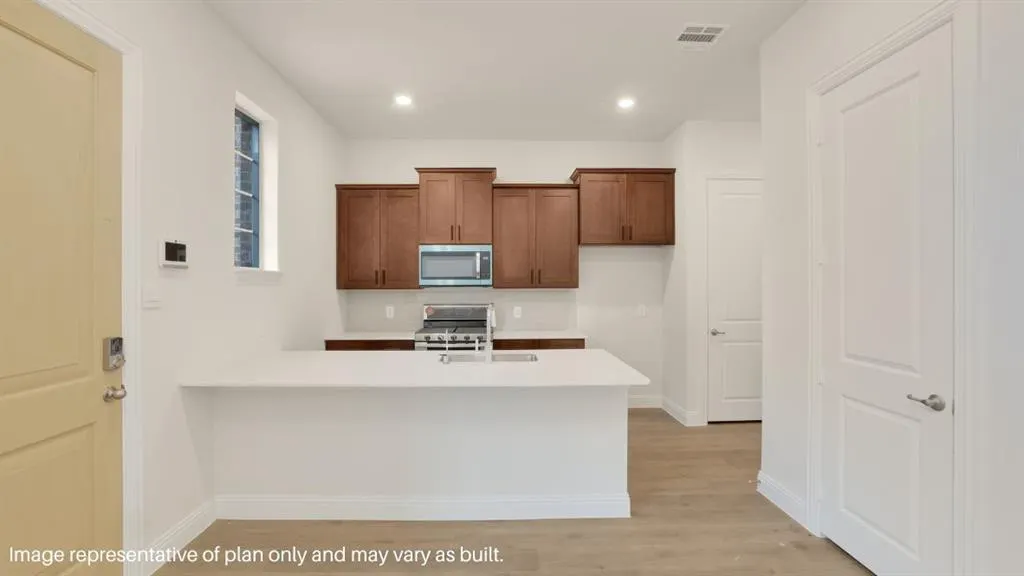 1548 Dulwich Drive