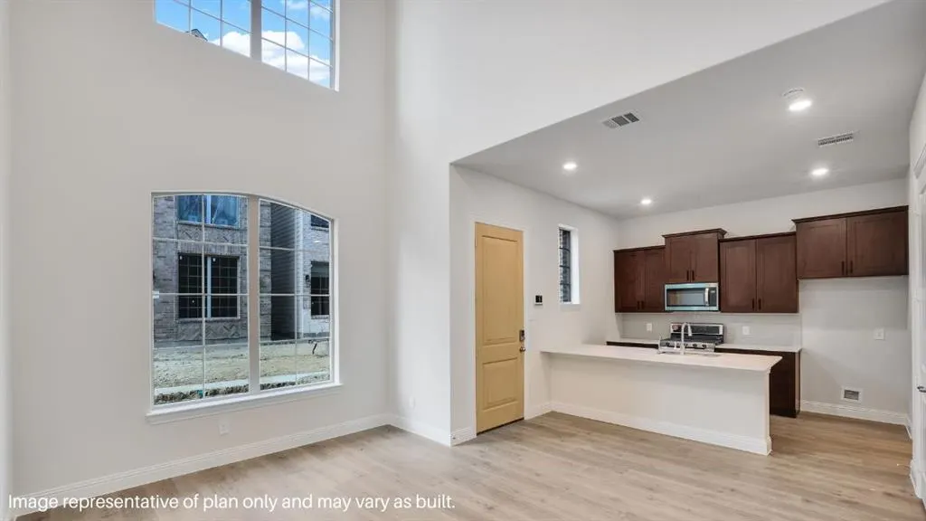 1548 Dulwich Drive