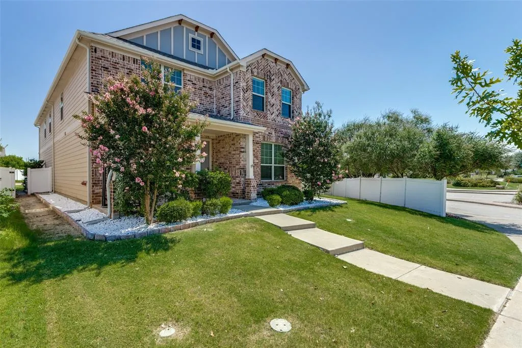 1000 Marietta Lane
