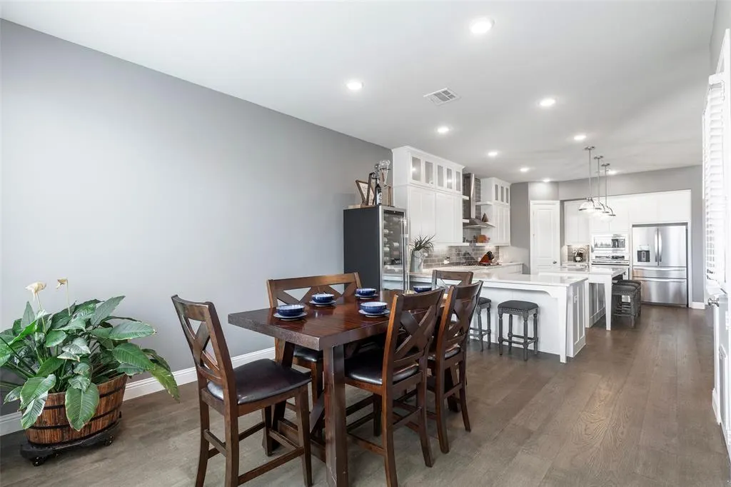 920 Windrock Lane