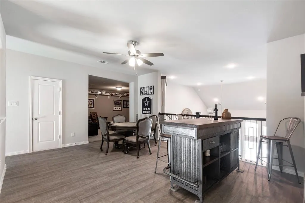 920 Windrock Lane
