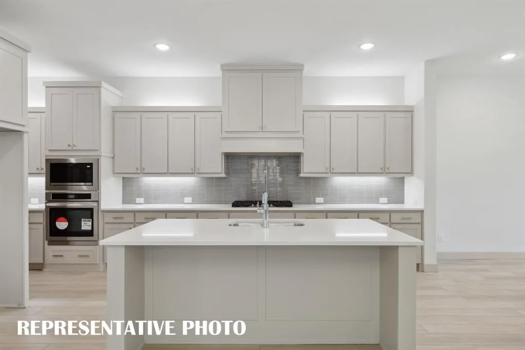 1275 Porter Street