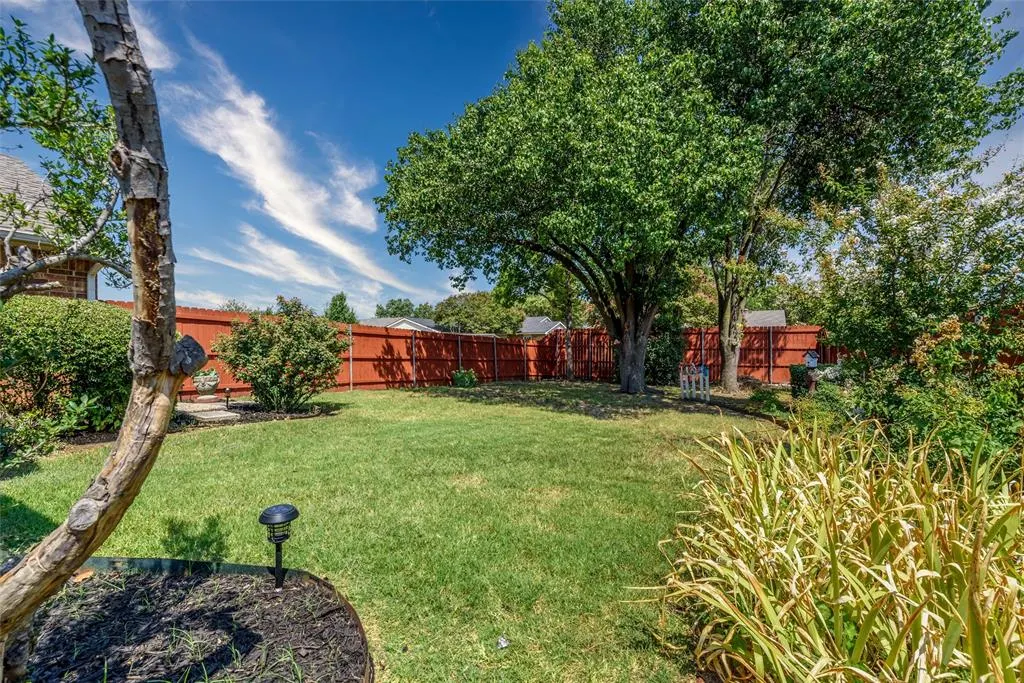 941 Cherokee Trail
