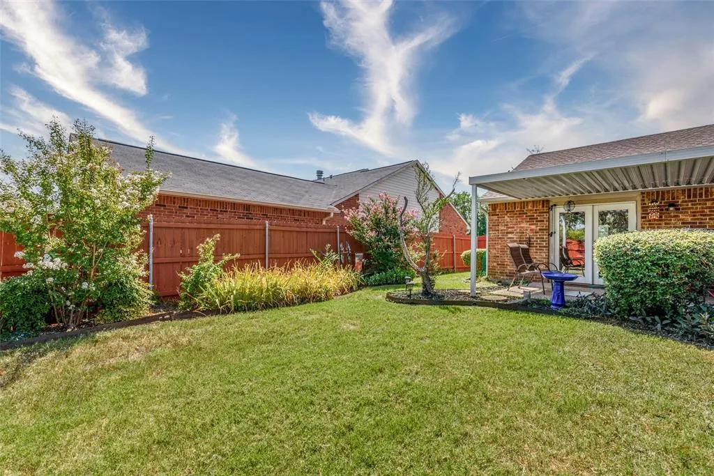 941 Cherokee Trail